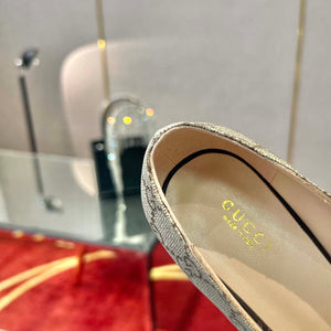 Gucci Women Shoes Style ?700271 DKSD0 1000 Women's lug sole Interlocking G loafer 191396 - 35 - View 8