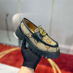 Gucci Women Shoes Style ?700271 DKSD0 1000 Women's lug sole Interlocking G loafer 191409 - 35 - View 7