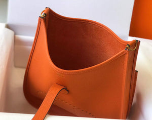 Hermes H083434 Evelyne III 29 bag Designer Hermes Shoulder Bag 203871 Orange - Default Title - View 3