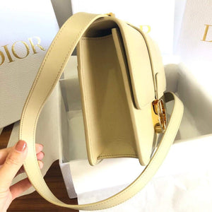 Dior M9204 Dior 30 Montaigne Box Bag Calfskin Apricot - Voguebags