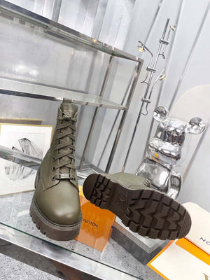 Louis Vuitton Women Shoes 1AAJ4M Territory Flat Rangers 2022 Collection - 35 - View 9