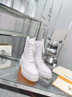 Louis Vuitton Women's Shoes 1A94Q5 White Territory Flat Ranger 2022 Collection - 35 - View 3