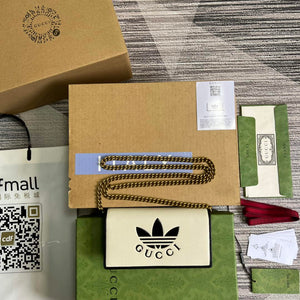 Adidas x Gucci ?621892 wallet with chain Off-white and black leather - Default Title - View 2