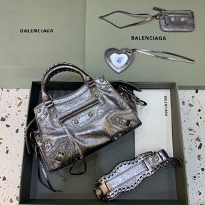 Balenciaga 700940210B Neo Cagole City Handbag in Sliver Grey Arena Lambskin - Default Title - View 1