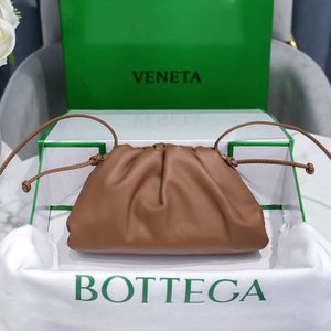 Bottega Veneta 585852 BV Mini Pouch Brown Bag - Default Title - View 1
