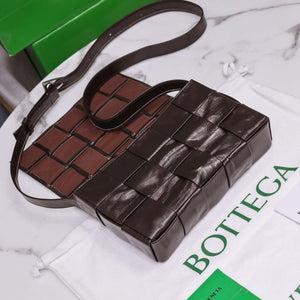 Bottega Veneta BV 578004 Cassette Cross-body bag soft lambskin leather BV89910 - Default Title - View 4