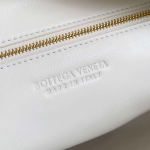 Bottega Veneta BV 600263 Medium Jodie Bag White - Default Title - View 8