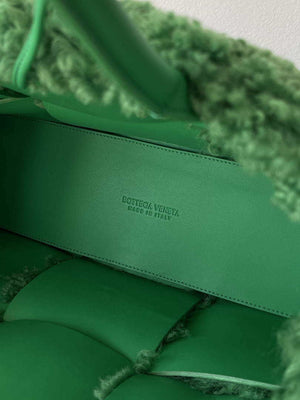 Bottega Veneta BV 652867 Arco Tote Intreccio shearling Dark Green - Default Title - View 8