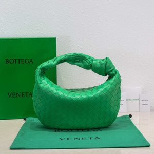 Bottega Veneta BV 690225 Teen Jodie intrecciato leather shoulder bag Green - Default Title - View 1