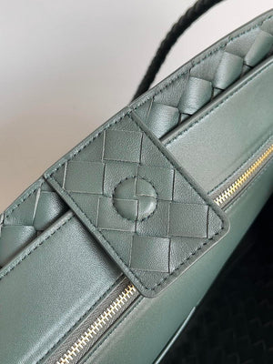 Bottega Veneta BV 766019 Large Andiamo fondant bag BV9910 - Default Title - View 7