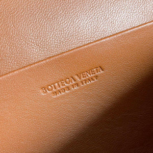 Bottega Veneta BV 789109V3IV16414 Bang Bang Vanity Case Tan - Default Title - View 8