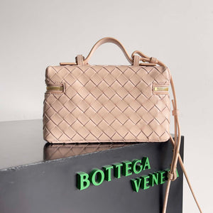 Bottega Veneta BV 789109V3IV16414 Bang Bang Vanity Case Light Pink - Default Title - View 3