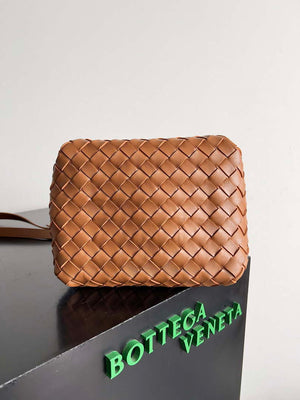Bottega Veneta BV 796569VCPPT8060 Small Andiamo Parachute Brown - Default Title - View 6
