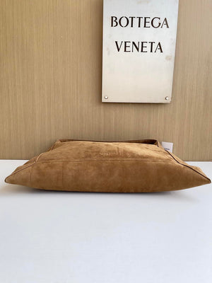 Bottega Veneta BV 803976 Large Hop bag Shoulder bag in Suede leather BV9109 - Default Title - View 4