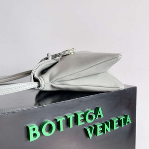Bottega Veneta BV 806030V4SJ12190 Small Liberta Bag White - Default Title - View 2