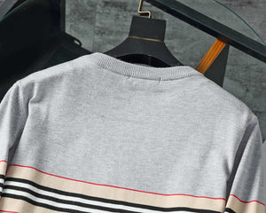 Burberry Men's 80636341 Embroidered Oak Leaf Crest Wool Sweater B70020 - M / Gray - View 13