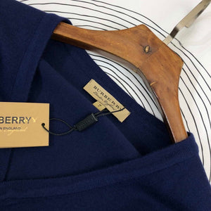 Burberry Men's 80636371 Embroidered Oak Leaf Crest Wool Cardigan B700021 - M / Navy Blue - View 5