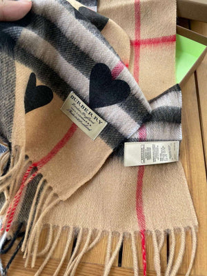 Burberry Scarves Classic Scarf B87396 - Default Title - View 7