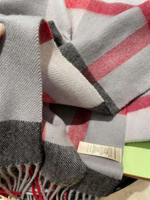 Burberry Scarves Classic Scarf B87408 - Default Title - View 6