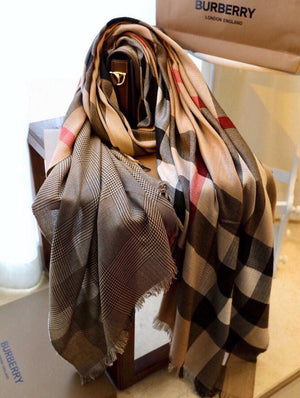 Burberry Scarves Classic Scarf B87410 - Default Title - View 1