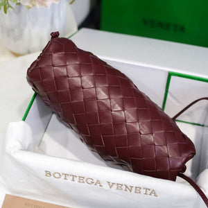 BV 585852 Bottega Veneta Mini Pouch intrecciato leather clutch with strap Wine Red - Default Title - View 4