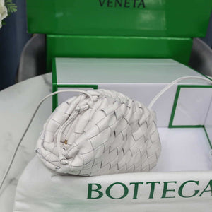BV 585852 Bottega Veneta Mini Pouch intrecciato leather clutch with strap White - Default Title - View 4