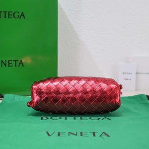 BV 585852 Bottega Veneta Mini Pouch Buckskin leather clutch with strap metallic Red - Default Title - View 4