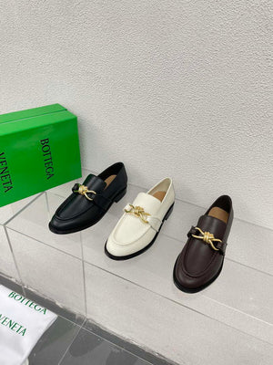 BV 796697V4R301000 Bottega Veneta Astaire Loafer BV5852 - US 4=Euro 35 - View 2