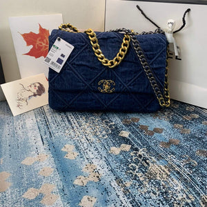 Chanel 19 Maxi Handbag Lambskin Gold AS1162 Navy Blue - Default Title - View 1
