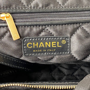 Chanel 22 Handbag AS3261 Shiny Calfskin Gold-Tone Metal Black Logo White - Default Title - View 9