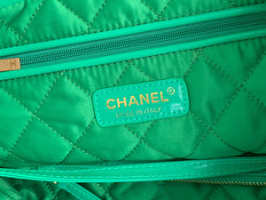 Chanel 22 Handbag AS3261 Shiny Calfskin Gold-Tone Metal Green - Default Title - View 8