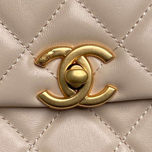 Chanel 25P AS5353 Flap Bag Shiny Lambskin Imitation Pearls & Gold-Tone Metal Apricot - Default Title - View 3