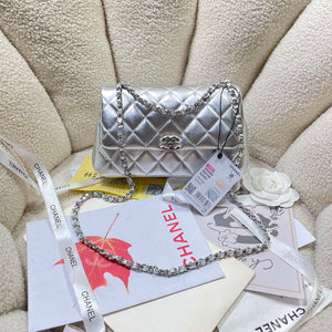 Chanel 25S Flap Silver Lambskin Bag AP5485 Silver - Default Title - View 1