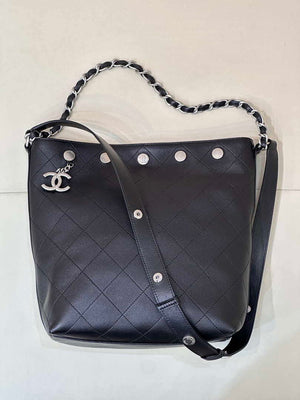 Chanel 25SS Large Bucket Bag Shiny Lambskin & Silver-Tone Metal AS5406 Black - Default Title - View 1