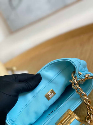 Chanel 3475 Small HOBO Handbag Lambskin & Gold-Tone Metal Ligth Blue - Default Title - View 8