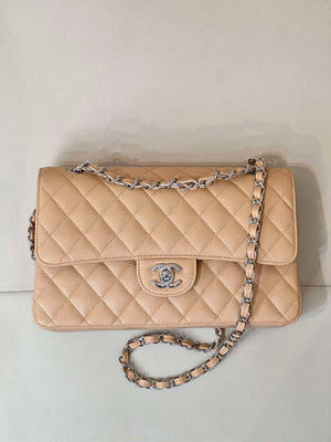 Chanel A01112 Flap Classic 11.12 Handbag Calfskin Sewing Edge Apricot - Gold - View 4