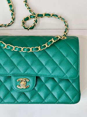 Chanel A01112 Flap Classic 11.12 Handbag Calfskin Sewing Edge Green - Gold - View 11