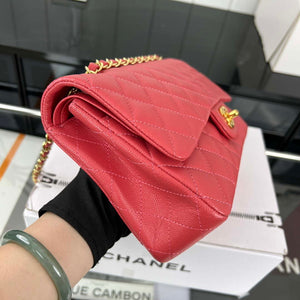 Chanel A01112 Flap Classic 11.12 Handbag Grained Calfskin & Gold-Tone Metal Red - Default Title - View 4