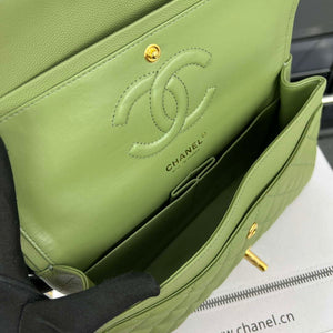 Chanel A01112 Flap Classic 11.12 Handbag Grained Calfskin & Gold-Tone Metal Green - Default Title - View 8