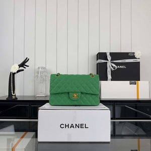 Chanel A01112 Flap Classic 11.12 Handbag Grained Calfskin & Gold-Tone Metal Kelly Green - Default Title - View 2