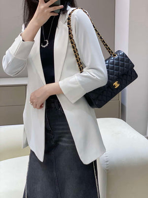 Chanel A01112 Flap Classic 11.12 Handbag Haas Lambskin & Gold-Tone Metal Black - Light Gold - View 3