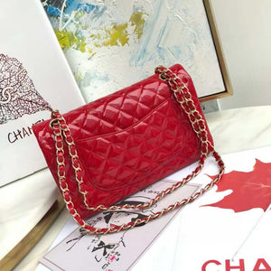 Chanel A01112 Flap Classic 11.12 Handbag Patent leather Red - Gold - View 3