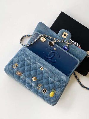 Chanel A01112 Flap Classic 11.12 Handbag Vintage denim jeans & Gold-Tone - Default Title - View 7