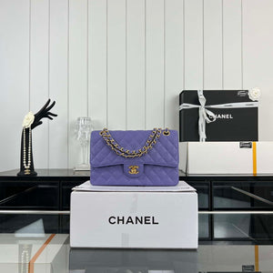 Chanel A01112 Flap Classic Handbag Grained Calfskin & Gold-Tone Metal Purple - Default Title - View 1