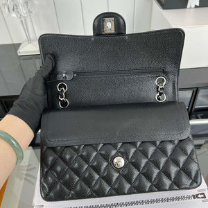 Chanel A01112 Flap Classic Handbag Grained Calfskin & Silver-Tone Metal Black - Default Title - View 5