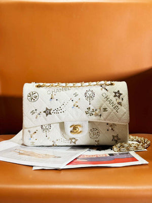 Chanel A01112 Flap Classic Handbag Tweed & Gold-Tone Metal Beige - Default Title - View 2