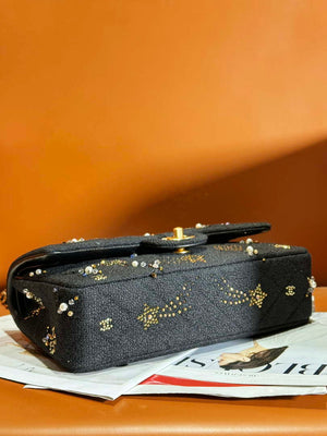 Chanel 24C A01112 Flap Classic Handbag Tweed & Gold-Tone Metal Black - Default Title - View 9
