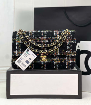 Chanel A01112 Flap Classic Handbag Woolen & Gold-Tone Metal Black - Default Title - View 1