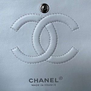 Chanel A01112 Flap Handbag Classic bag Grained shiny Calfskin White Silver - Default Title - View 7