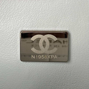 Chanel A01112 Flap Handbag Classic bag Grained shiny Calfskin White Silver - Default Title - View 9